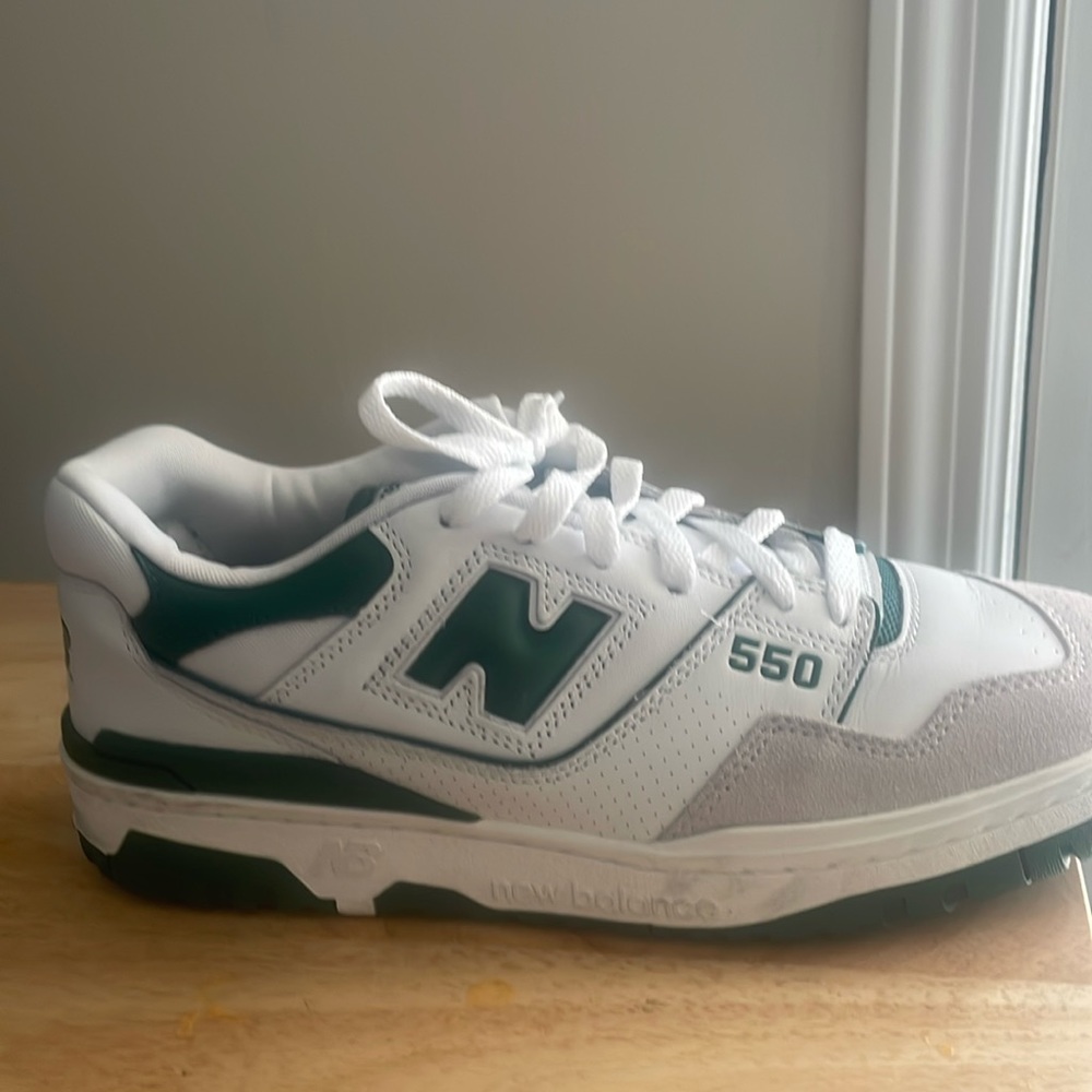 New Balance 550